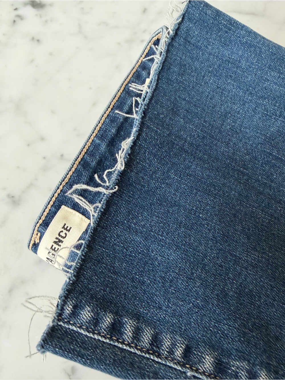L'AGENCE Ruth High Rise Straight Jeans in Cambridge - NWT - Picture 11 of 12